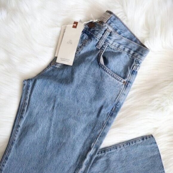 NWT Current Elliot Light Wash Straight Cropped Jeans Size 25 - Picture 3 of 7